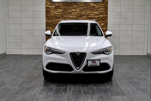 2019 Alfa Romeo Stelvio Base