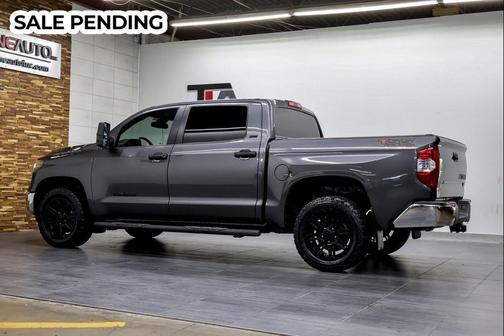 2018 Toyota Tundra SR5