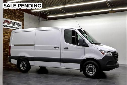2022 Mercedes-Benz Sprinter 1500 Standard Roof I4