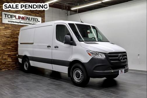 2022 Mercedes-Benz Sprinter 2500 Standard Roof