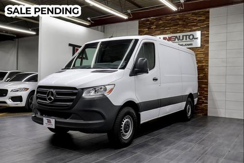 2022 Mercedes-Benz Sprinter 2500 Standard Roof