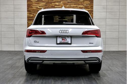 2022 Audi Q5 40 Premium Plus