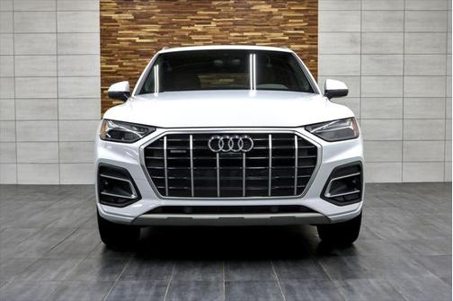 2022 Audi Q5 40 Premium Plus