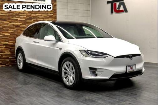 2016 Tesla Model X 90D