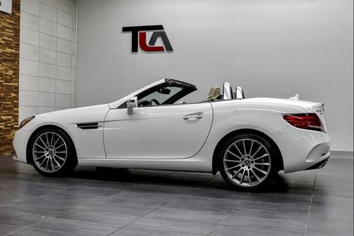 2020 Mercedes-Benz SLC 300 Base