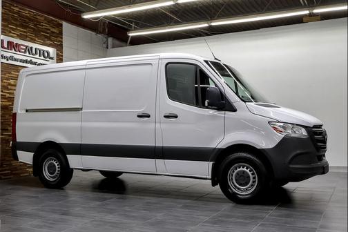 2022 Mercedes-Benz Sprinter 1500 Standard Roof I4