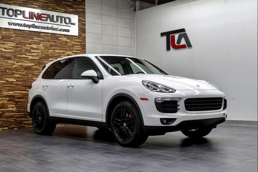 2018 Porsche Cayenne Platinum Edition