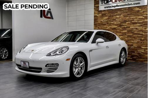 2013 Porsche Panamera 4 Platinum Edition