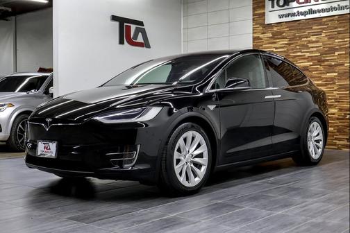 Obsidian Black Metallic 2016 Tesla Model X 90D