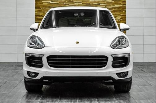 2018 Porsche Cayenne Platinum Edition