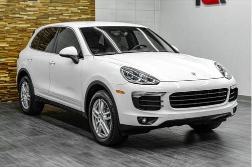 2018 Porsche Cayenne Platinum Edition
