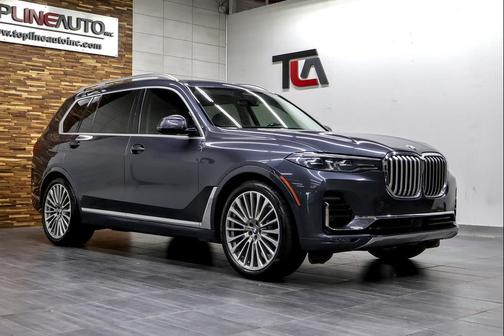 Arctic Gray Metallic 2020 BMW X7 xDrive40i