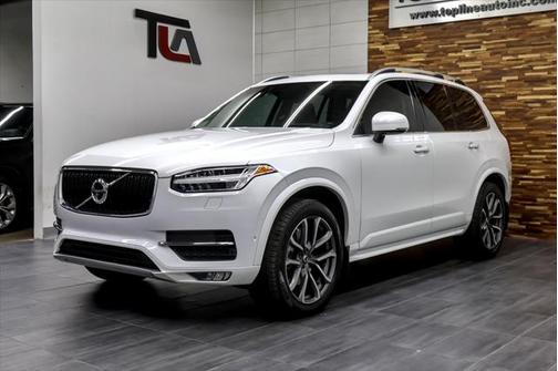 2019 Volvo XC90 T6 Momentum