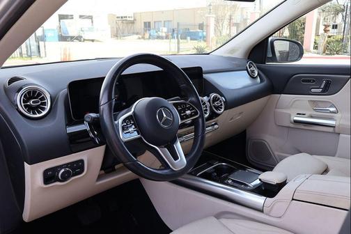 2021 Mercedes-Benz GLA 250 Base 4MATIC