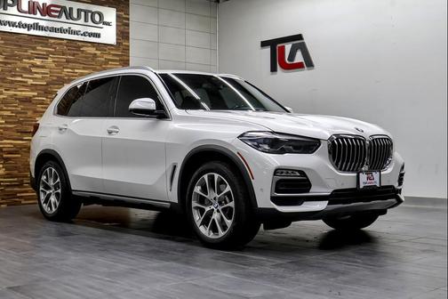 Mineral White Metallic 2019 BMW X5 xDrive40i