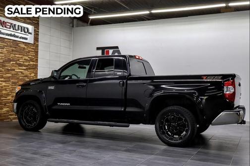 2015 Toyota Tundra SR5