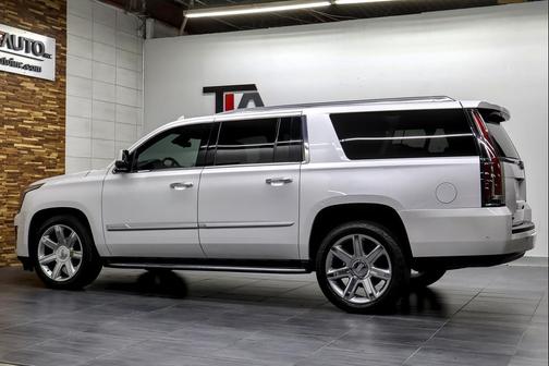 2020 Cadillac Escalade ESV Premium Luxury