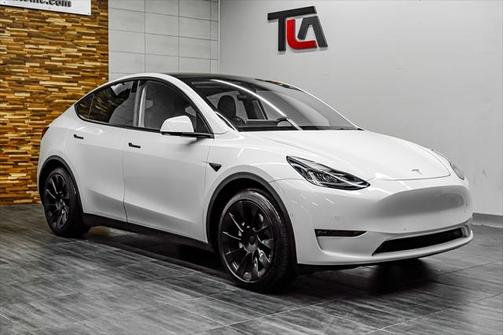2021 Tesla Model Y Standard Range Rear-Wheel Drive