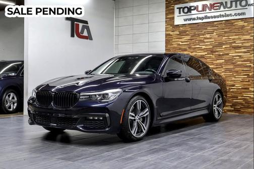 2019 BMW 740 740i