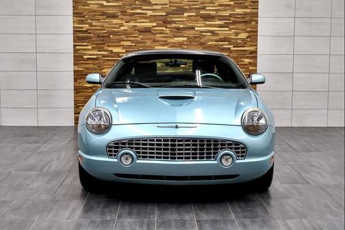 2002 Ford Thunderbird Premium