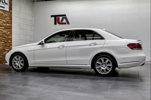 2014 Mercedes-Benz E-Class Luxury Sedan