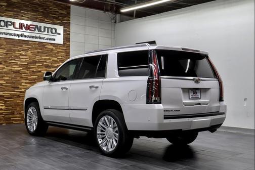 2019 Cadillac Escalade Platinum