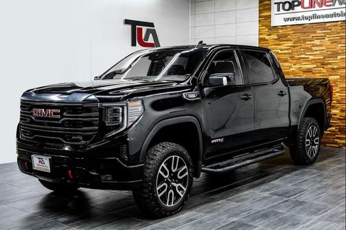 2023 GMC Sierra 1500 AT4