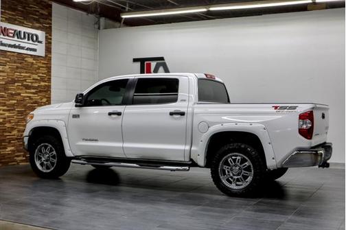 2016 Toyota Tundra SR5