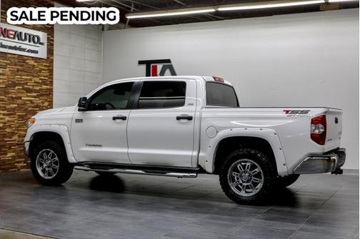 2016 Toyota Tundra SR5