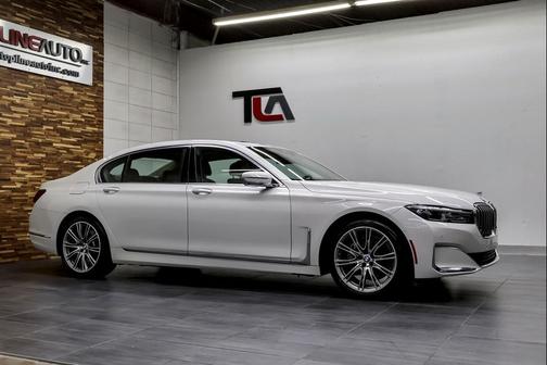 2021 BMW 740 740i