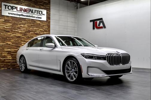 2021 BMW 740 740i