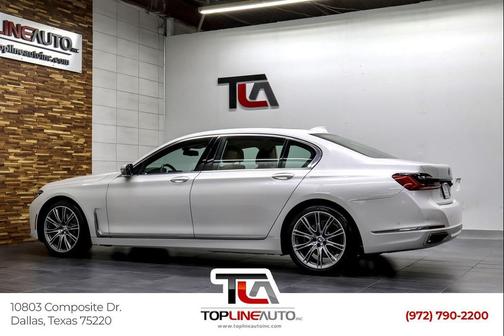 2021 BMW 740 740i