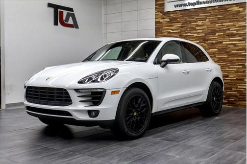 2018 Porsche Macan Base