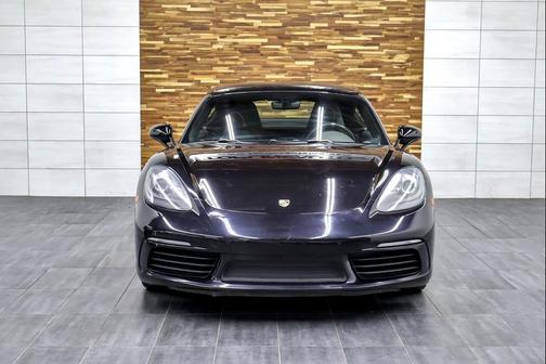 2017 Porsche 718 Cayman 