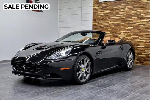 2010 Ferrari California Base
