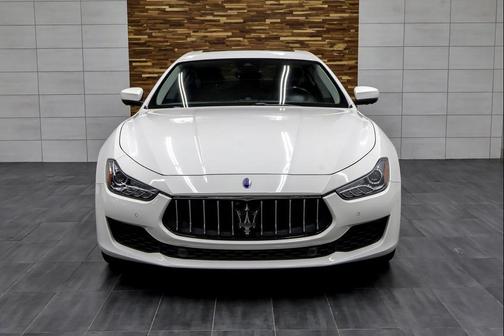 2018 Maserati Ghibli Base