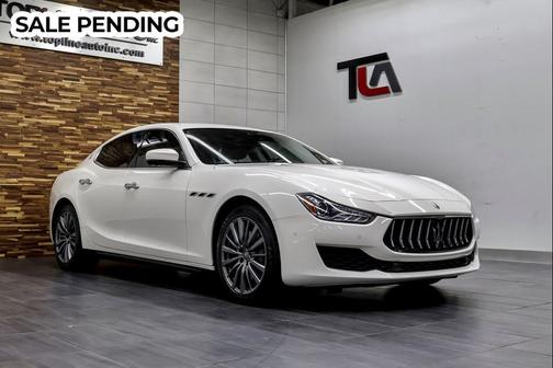 2018 Maserati Ghibli Base