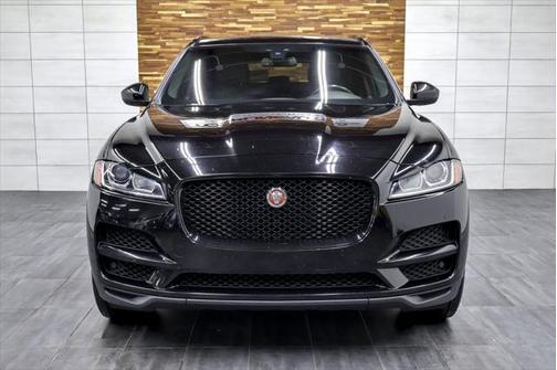 2018 Jaguar F-PACE 25t Premium