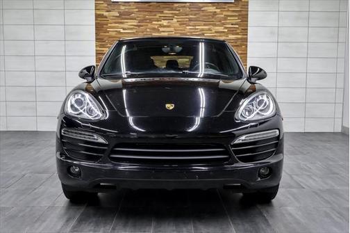 2012 Porsche Cayenne Base