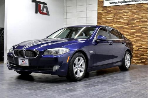 2011 BMW 528 528i