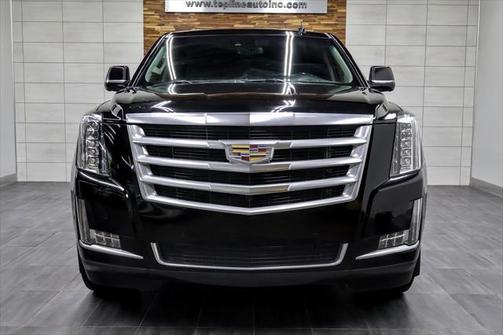 2019 Cadillac Escalade ESV Luxury