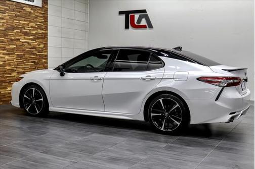 2019 Toyota Camry XSE