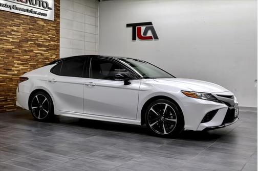 2019 Toyota Camry XSE