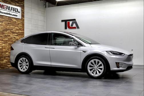 2018 Tesla Model X 75D