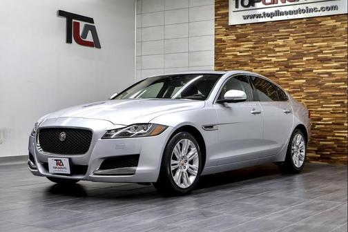 2017 Jaguar XF 35t Premium