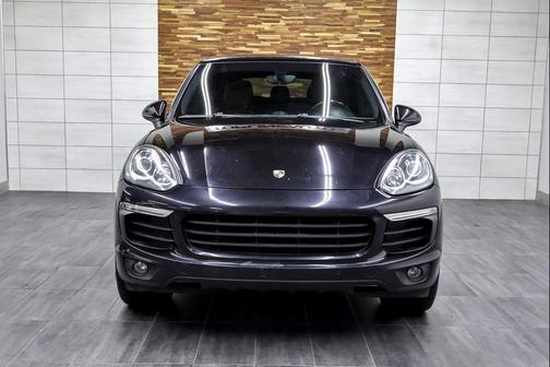2016 Porsche Cayenne Cayenne