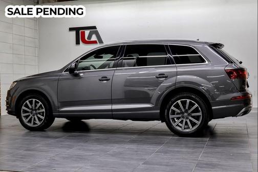 2019 Audi Q7 45 Premium Plus