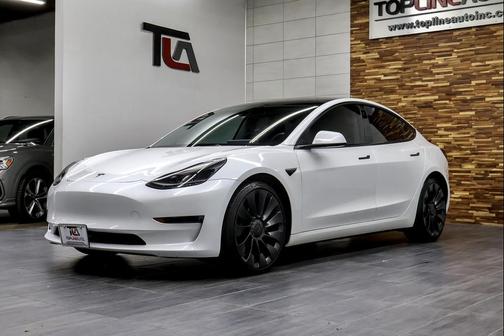 2023 Tesla Model 3 Performance