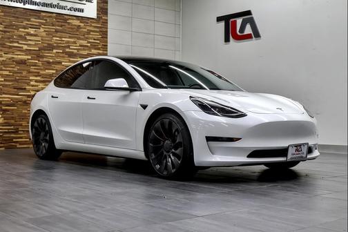 2023 Tesla Model 3 Performance