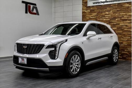 2020 Cadillac XT4 Premium Luxury